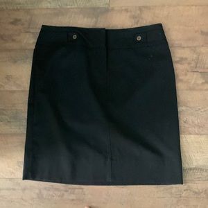 black above the knee skirt